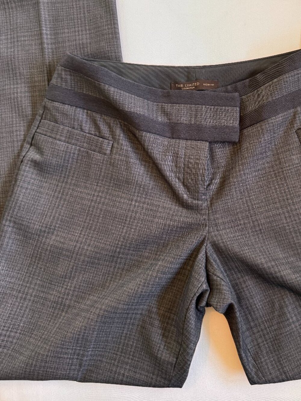 Work! The Limited Cassidy Fit Plaid Wide-Leg Trousers (Size 6) - Picture 4 of 5